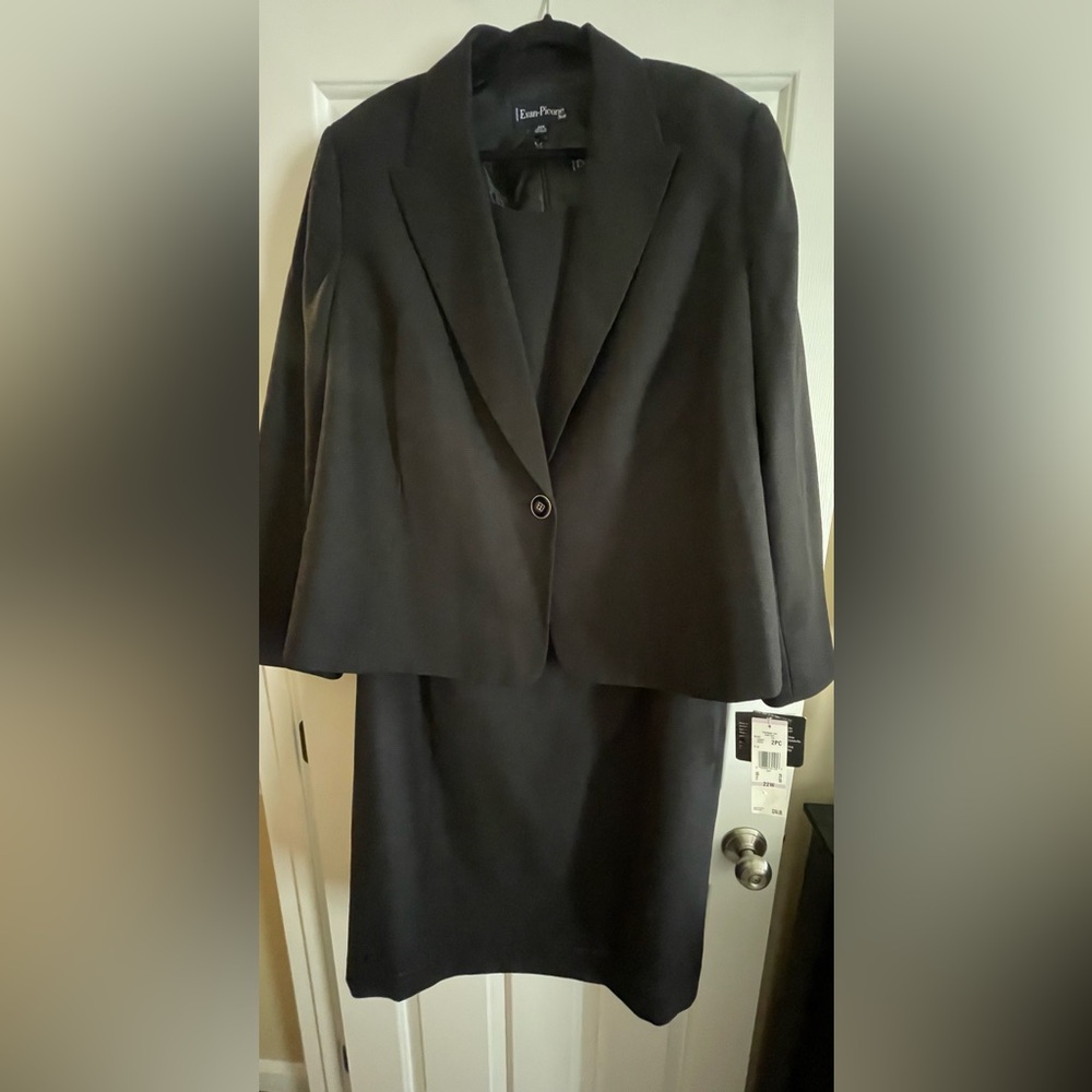 Evan Picone black dress suit - 22W